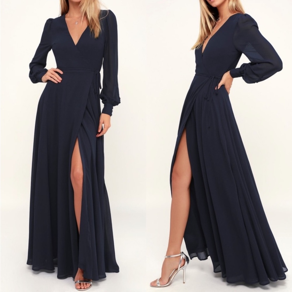 LIKE NEW LULU’S MY WHOLE HEART NAVY DEEP V-NECK MAXI DRESS SZ LARGE